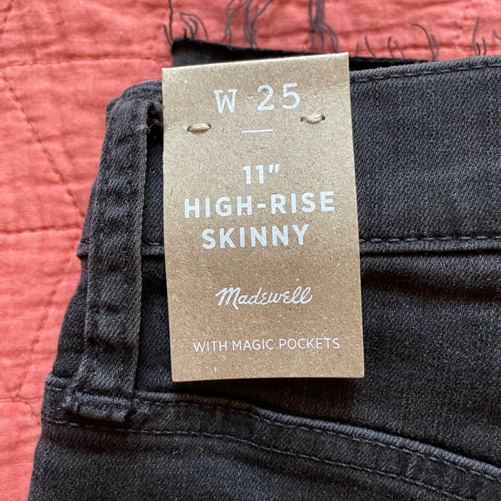 Madewell 11-inch high rise skinny jeans in Lunar Wash Size 25
